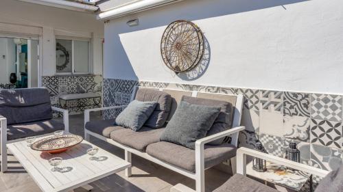 Sunny Serenity 200m from Beach