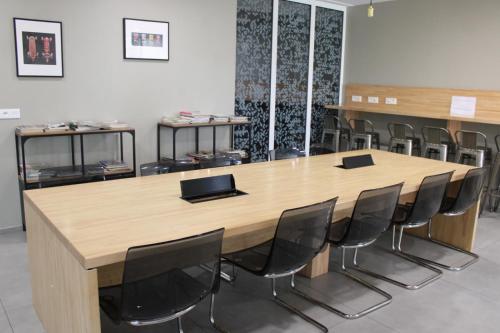 Møde- og/eller konferencelokalet på Appartement élégant et lumineux