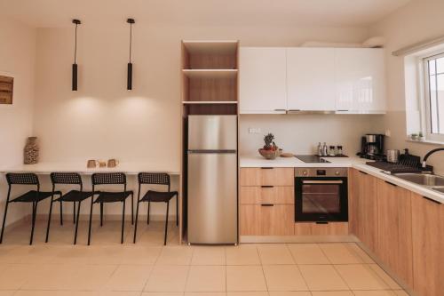 Cozy Living Apartments Chania close to the beach