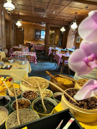 Fotografie z fotogalerie ubytování Hotel Piz Tambo v destinaci Splügen