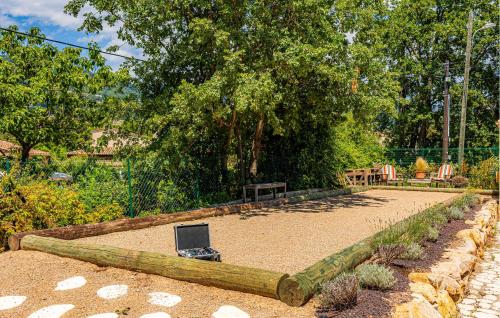 Κήπος έξω από το Nice Home In Le Tignet With Wifi