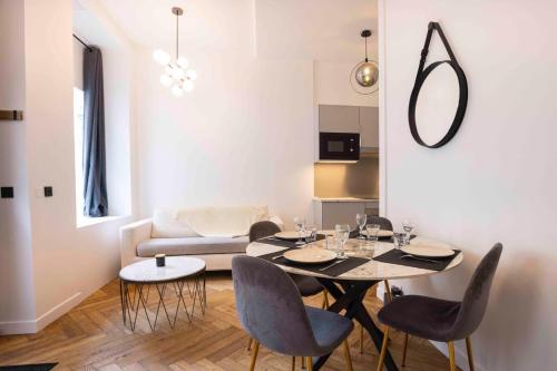 DUPLEX AU COEUR DU 16 Eme