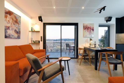 Aix Rooftop Appartement Luxe T2 - hypercentre Rotonde - Terrasse - Vue - Parking