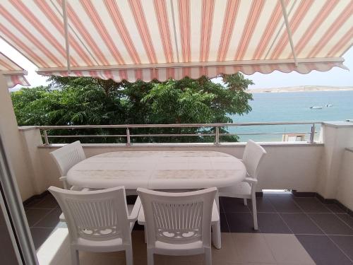 Gallery image of Apartments Tomi in Novalja
