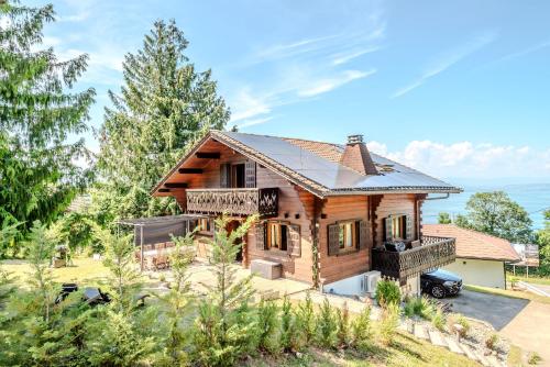 Agréable Chalet, vue panoramique sur la Lac Léman