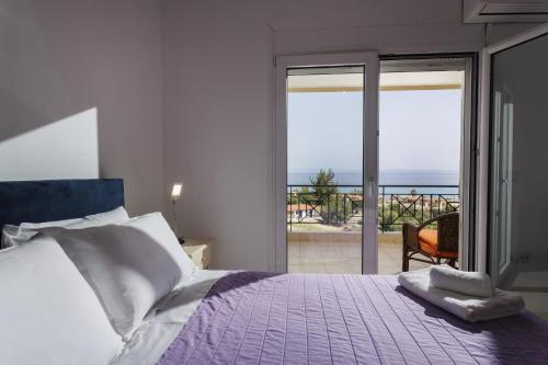 Seaview Villa in Pefkochori