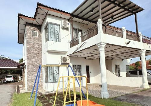 Afbeelding uit fotogalerij van Eizy Cozy Home in Kajang