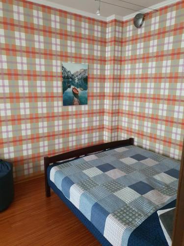 Galería fotográfica de cozy flat in new project with air conditioner & jacuzzi en Riga