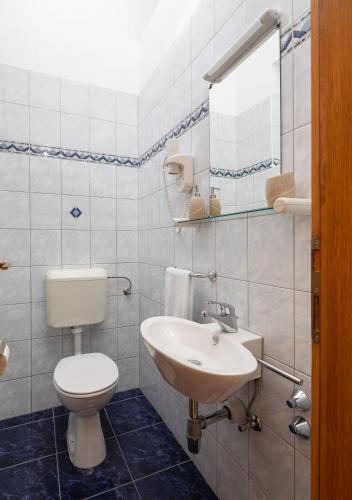 Gallery image of Villa Ruza in Makarska