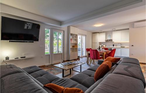 Nice Apartment In Madulin