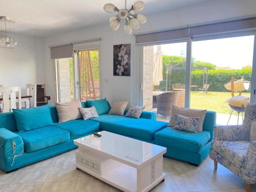 Duplex with Garden in Amwaj Sidi Abdel-Rahman-Beach & Pool Passes Included!