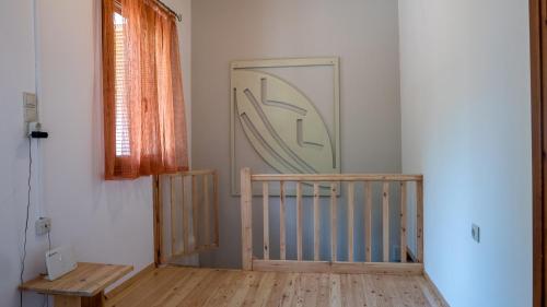 Τhemis House