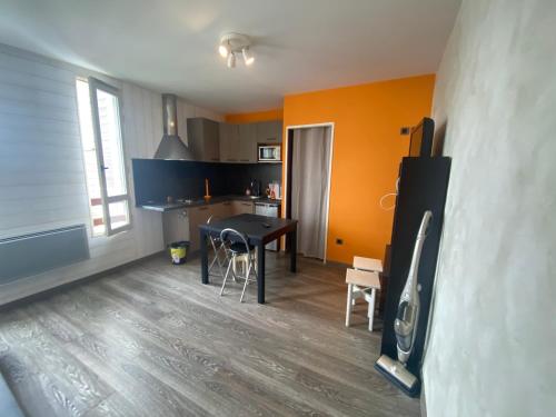 Appartement Le SKICOSY à Guzet Neige