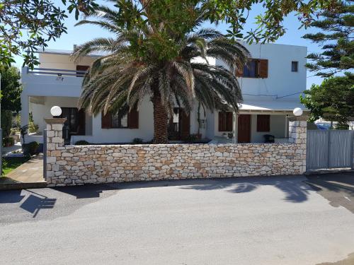 Gallery image of Irini studios in Skiros