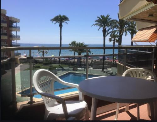 Cambrils playa y piscina