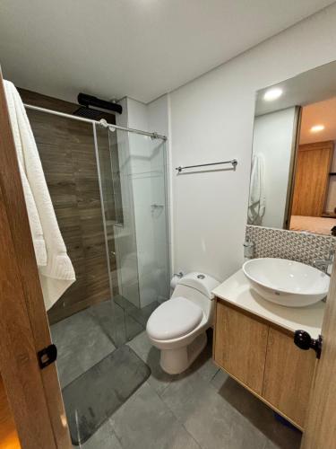 Koupelna v ubytování Zona Rosa Apartamento 311-532-4072 escribir aquí para confirmar