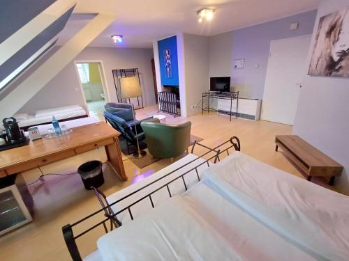 Dapur atau dapur kecil di TRIP INN PostHotel Düren