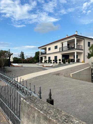 Villa Antunovic