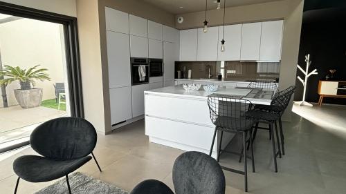 Maison moderne proche plages