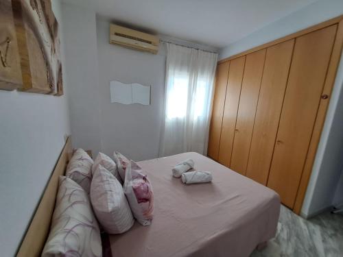 Posteľ alebo postele v izbe v ubytovaní Apartamento Azahar Fibes con garaje gratis
