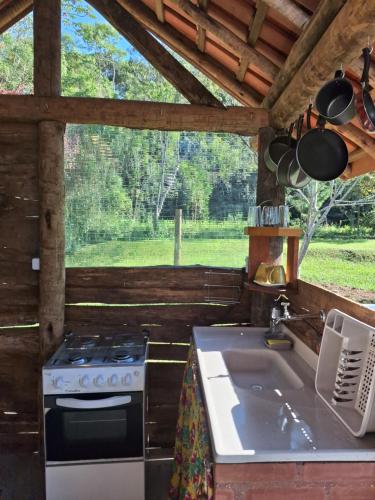 Κήπος έξω από το Cabana Raízes da Mata - 1 hr de SP - na Mata Atlântica