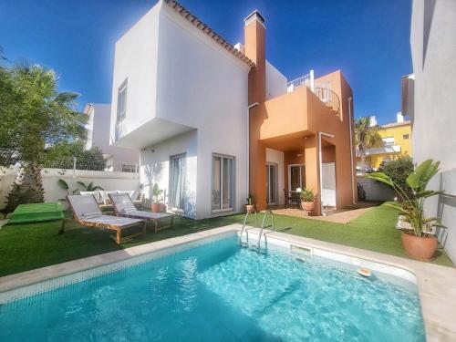Tropical House in Cabanas and Conceição de Tavira