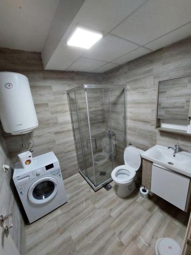 Bilik mandi di Eva apartment 2