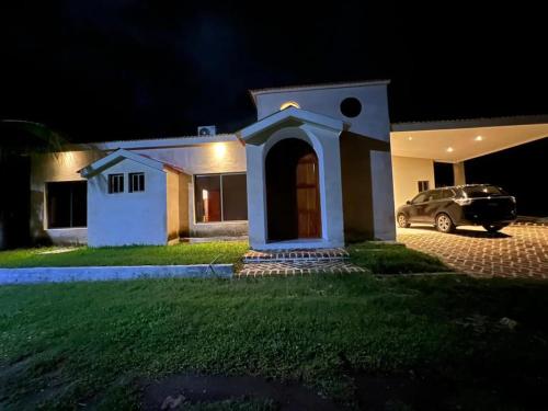 Bygningen som villaen ligger i