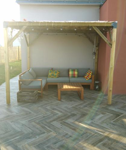 Photo de la galerie de l'établissement Grande maison proche plage, à Trignac