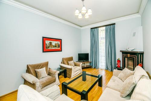 Azneft Garden Apartment