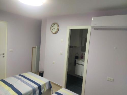 Fotografie z fotogalerie ubytování 3 Bedroom in Ramat Beit Shemesh v destinaci Bet Shemesh