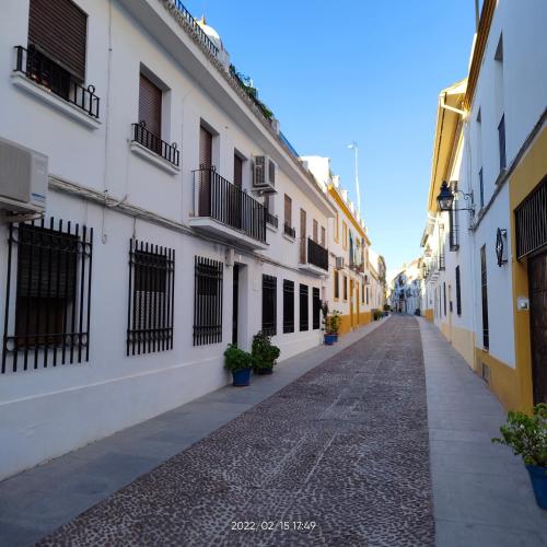MiRa Los Patios