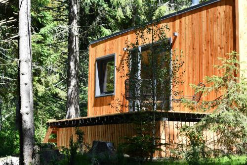 Tòa nhà nơi nhà nghỉ dưỡng tọa lạc