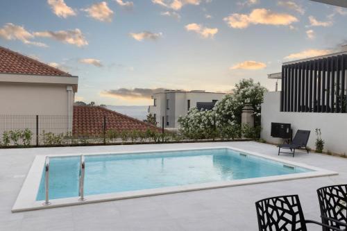 Silva Maris Apartments