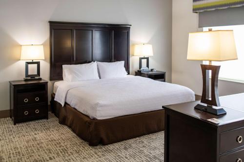 Letto o letti in una camera di Hampton Inn & Suites Effingham