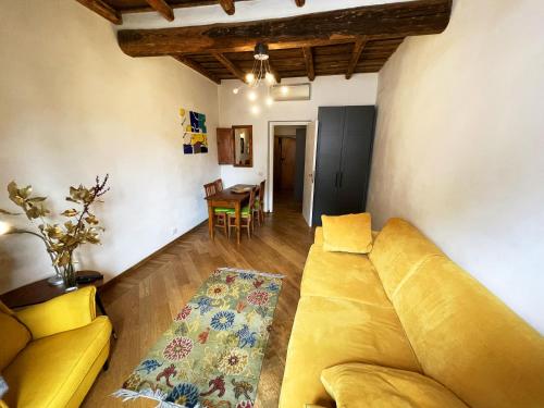 Historical Central Rome Flat