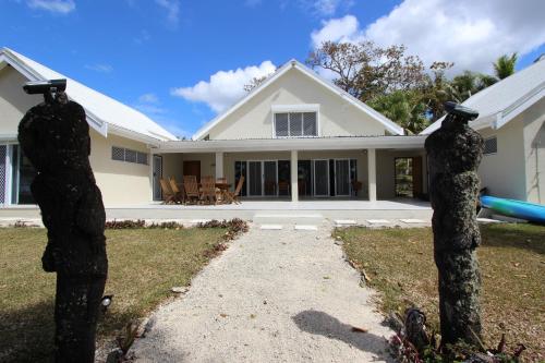 Κήπος έξω από το Vila Del Mare Oceanfront Villas