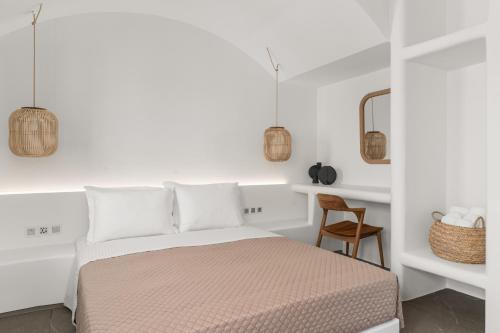 Mr & Mrs White Paros Suites & More photo 2