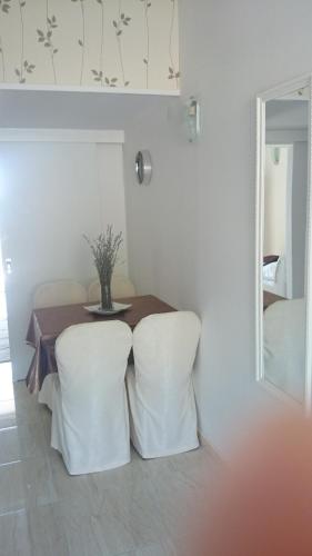 Gallery image of Apartments Rotim in Zaostrog