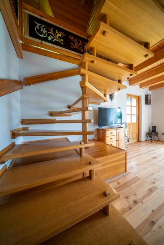 Μια τηλεόραση ή/και κέντρο ψυχαγωγίας στο Apartament na Skalistej Dolinie