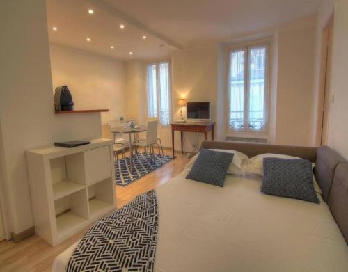 NEW Cannes Apt - Amazing Location - La Croisette