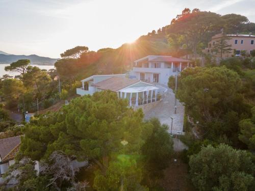an aerial view of a house with trees at Elbitat Homes in Bagnaia
