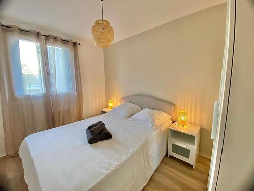 Modern & Cosy 3 Bedrooms train tramway