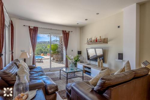 Villa Wagner by Abahana Villas