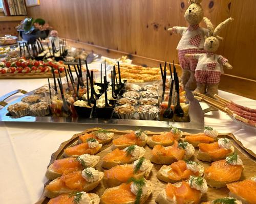Makanan di atau berdekatan hotel