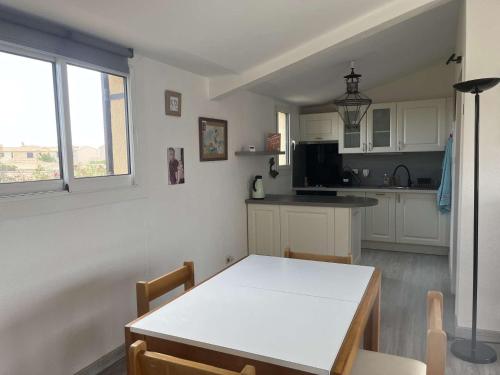 Appart 3 pièces 2 couchages PORT LEUCATE NATURISME PL010-071