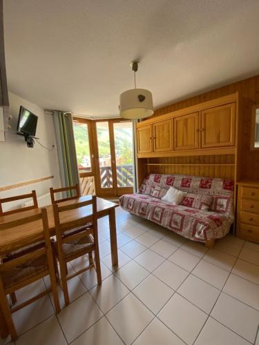 1 Bedroom appt with beautiful views