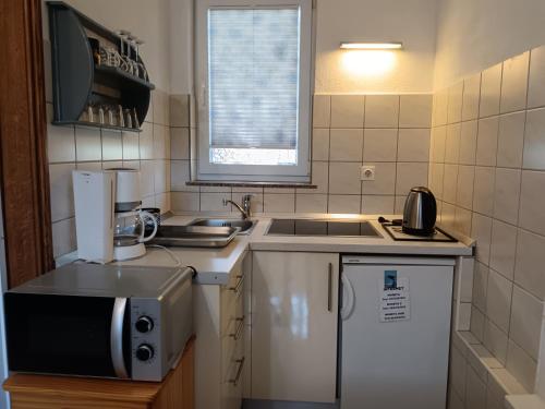 Studio Apartment in Biograd na Moru with Terrace, Air Conditioning, Wi-Fi (4818-8)