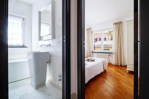Koupelna v ubytování Ermes by PortofinoHomes