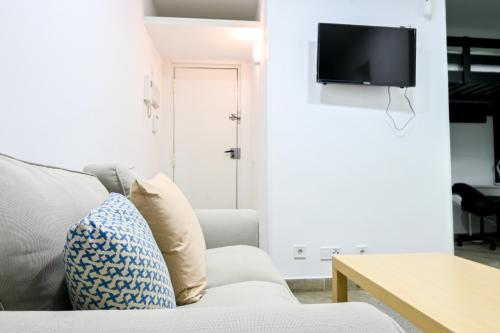 For You Rentals Coqueto apartamento TEMPORAL de un dormitorio en Madrid ARV400